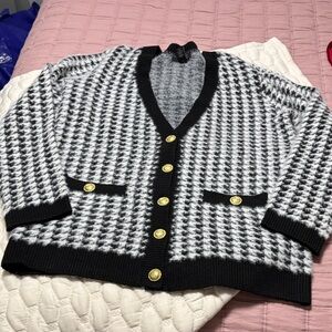 Tahari Black and White Knit Sweater